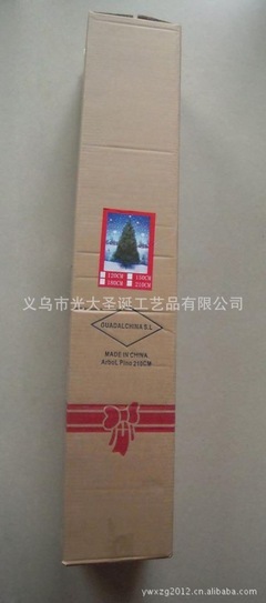 圣诞树选择的艺术 从120cm加密PVC树到义乌厂家的匠心之道